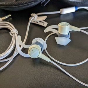 Bose SoundTrue Ultra Earbuds wired headphones - white